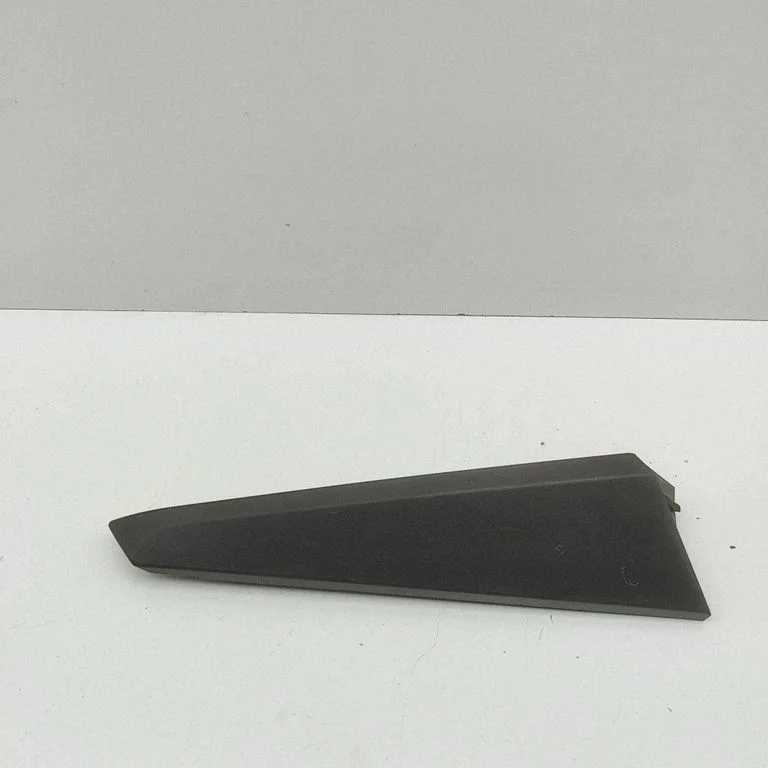 Sāna apdare (aizmugurējā) 5LJ827932