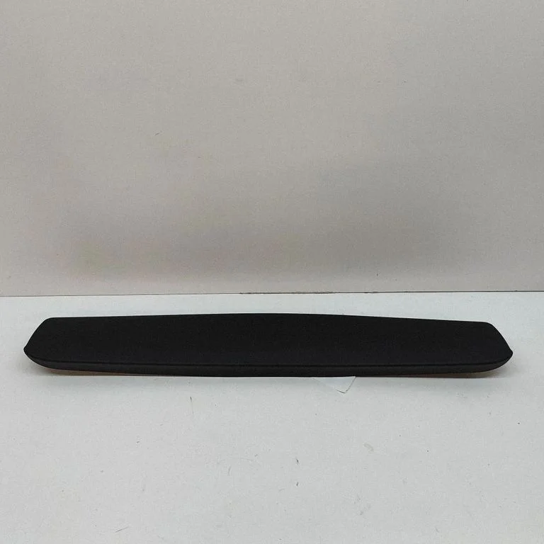 Sāna apdare (aizmugurējā) 10A867707A