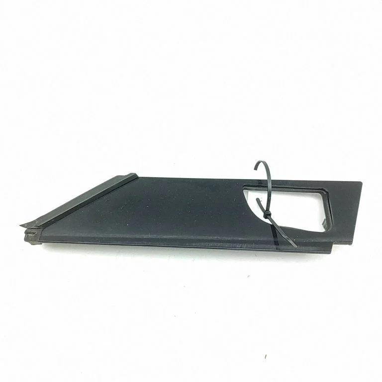 Eesmiste uste sisevooder N9X2209A39BD