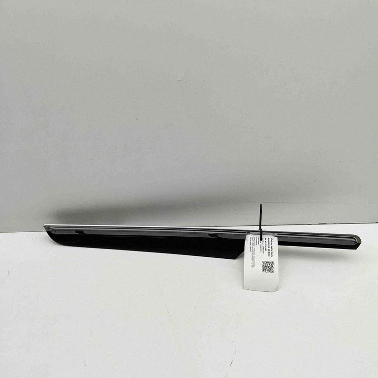 Rear door card panel trim 95B867061R