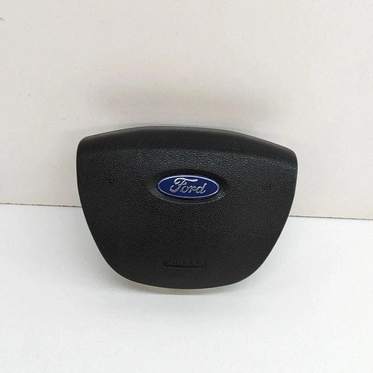Steering wheel airbag – Ford Focus C-MAX (2003-2010)