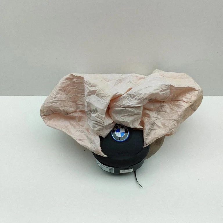 Poduszka powietrzna kierownicy – BMW Seria 3 G20 G21 (2019-)