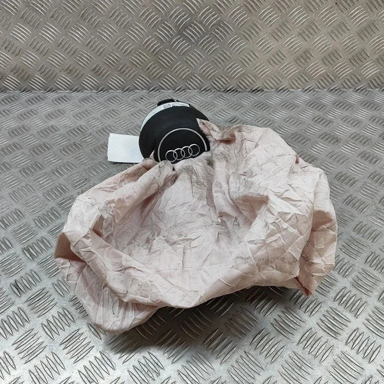 Steering wheel airbag – Audi A5 (2016-2024)