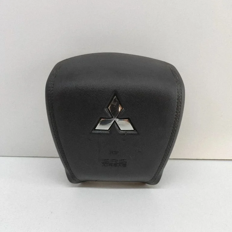 Steering wheel airbag 7030A687