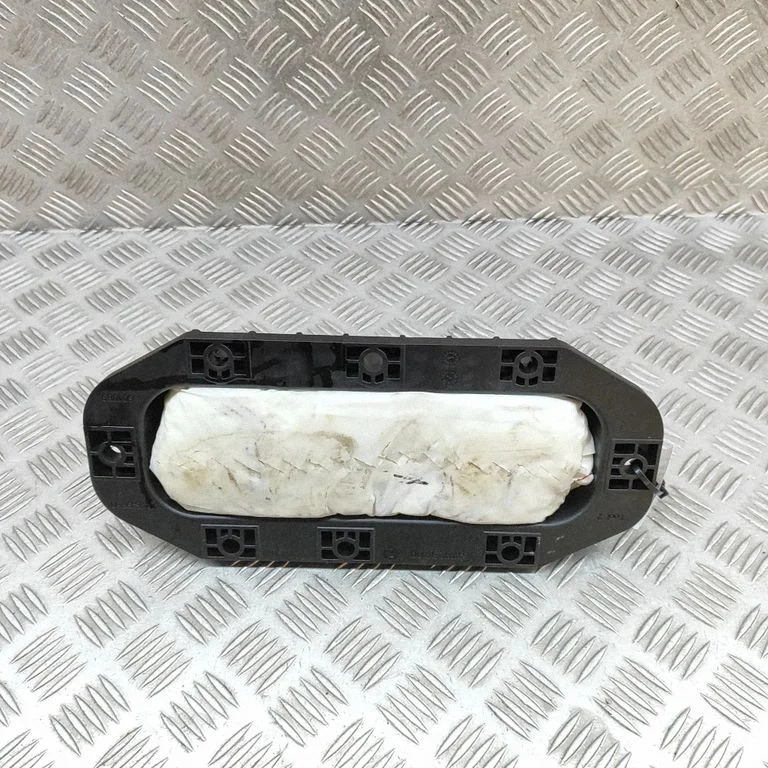Passenger airbag CPLA044A74BD