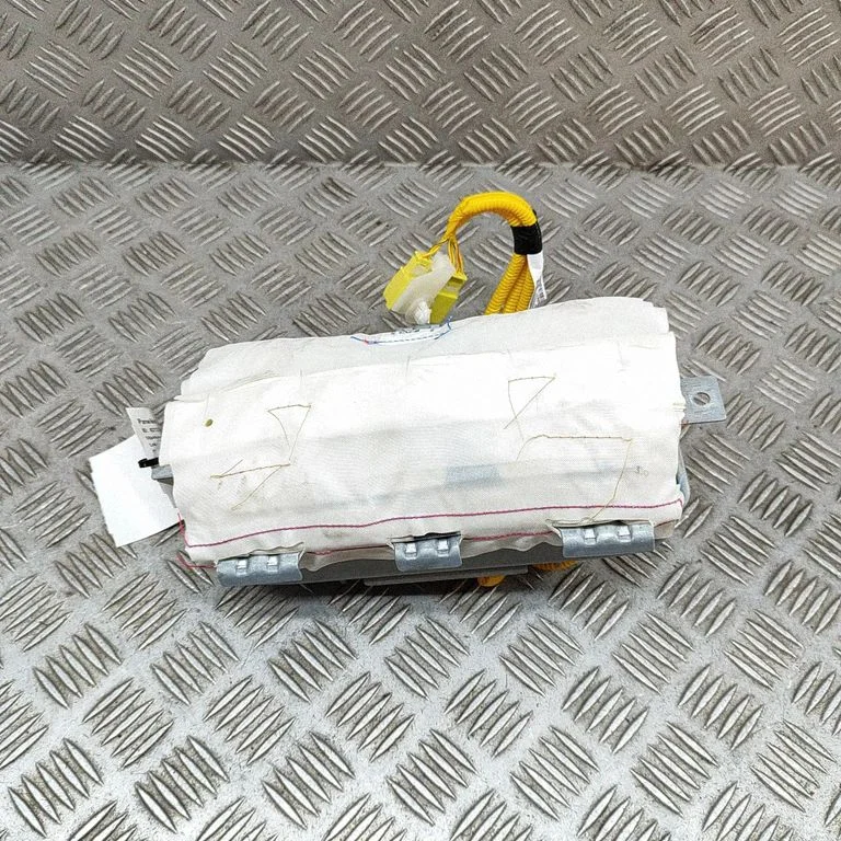 Passenger airbag 8214008030