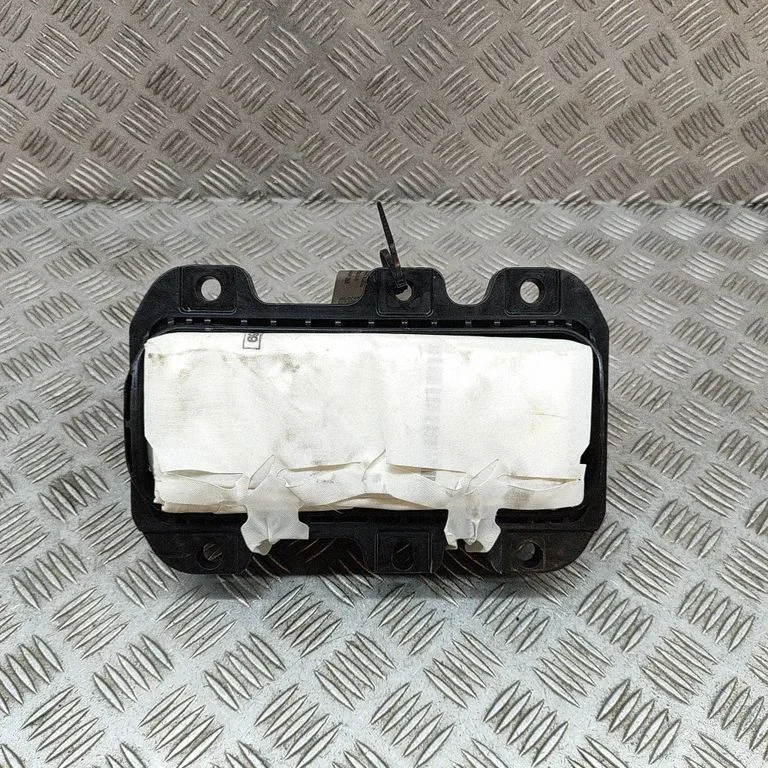 Pasažiera drošības spilvens DT11K044A74BA