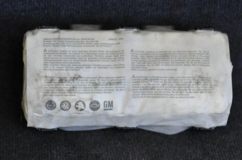 Passenger airbag – Opel Astra H (2004-2012)