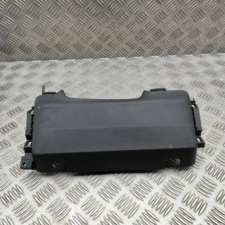 Poduszka kolanowa 98301SG010VH – Subaru Forester SJ (2013-2018)