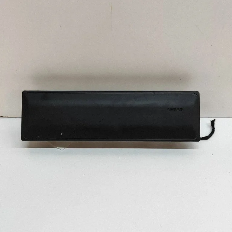 Põlveturvapadi 9Y2880841E