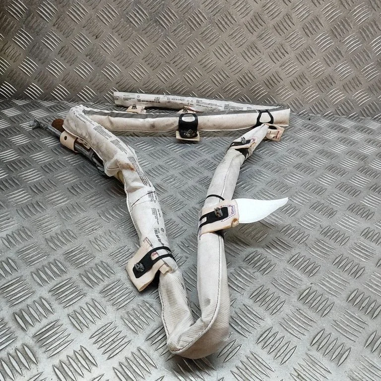 Katuse turvapadi (kardin) 5LG880742D
