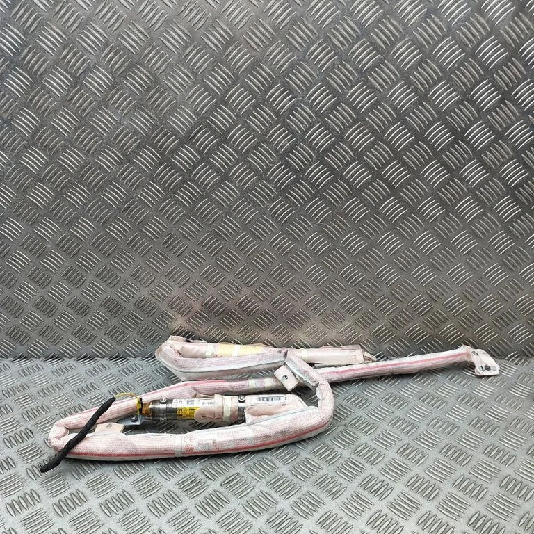 Katuse turvapadi (kardin) – Volkswagen Passat B7 USA (2012-2019)