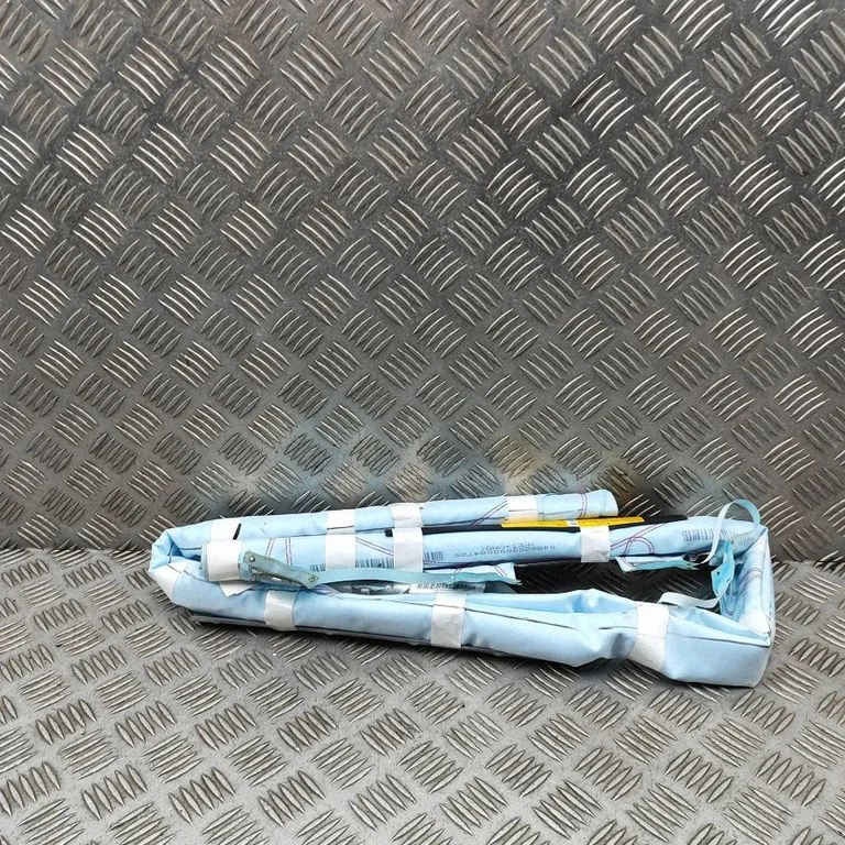 Katuse turvapadi (kardin) CN15A042D94AC