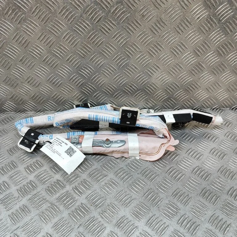 Katuse turvapadi (kardin) 2G4880742G