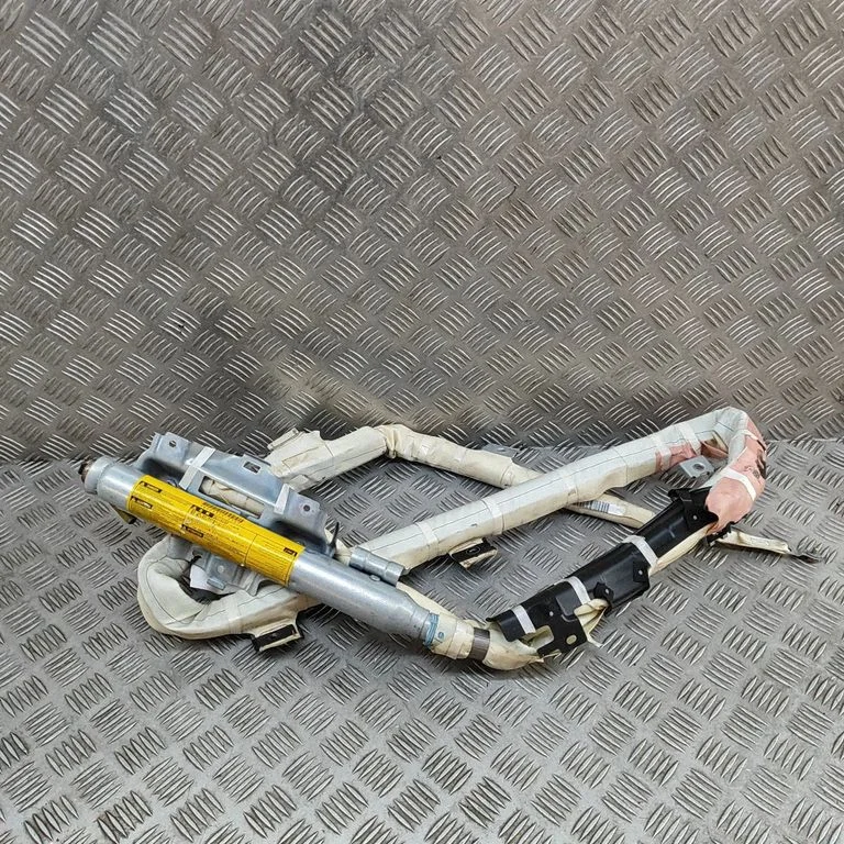 Katuse turvapadi (kardin) 6218060010