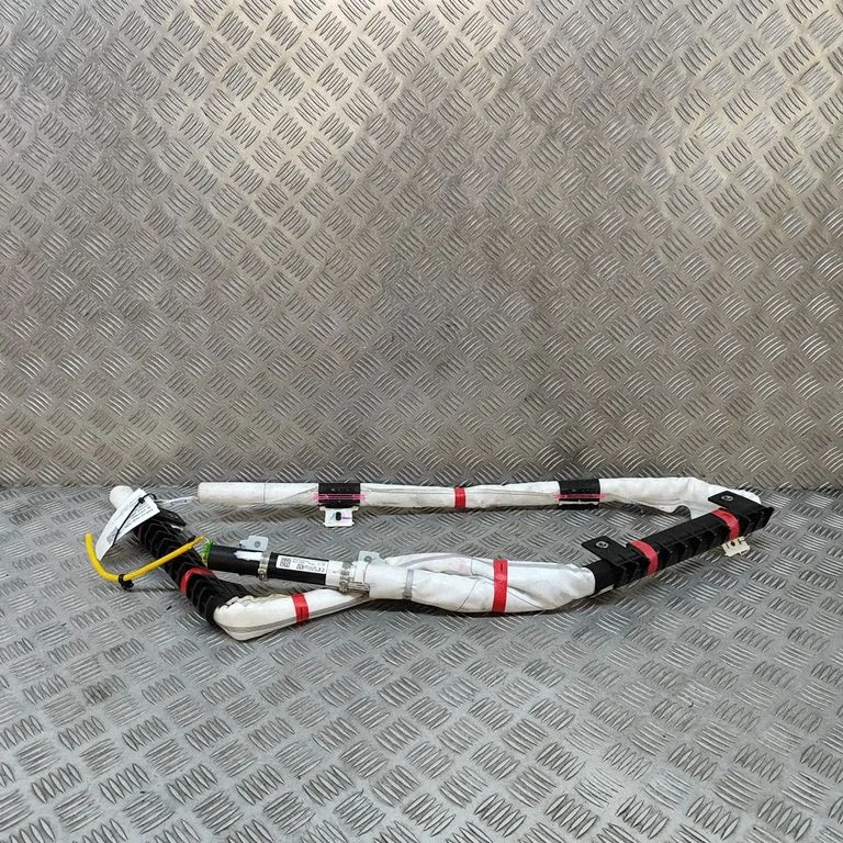 Katuse turvapadi (kardin) – KIA Niro (2022-)
