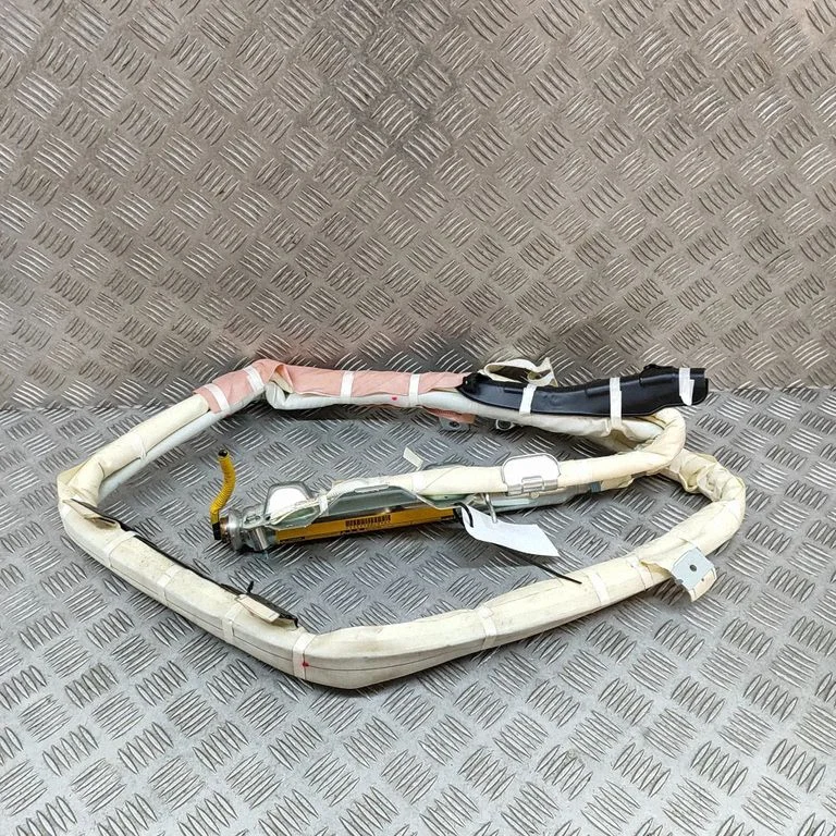 Jumta drošības spilvens (aizkars) – Toyota Land Cruiser (J120) (2002-2009)