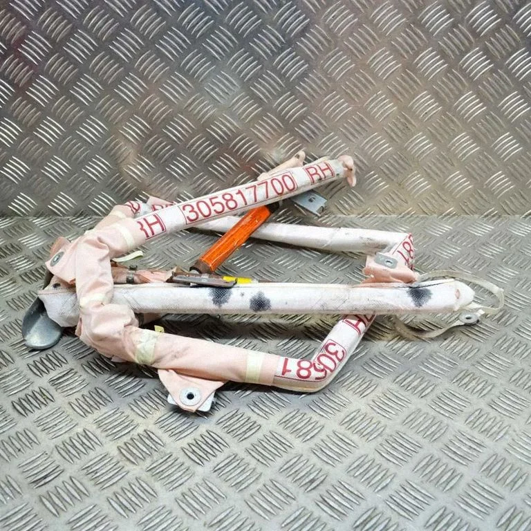 Jumta drošības spilvens (aizkars) – Nissan Pathfinder R51 (2005-2012)