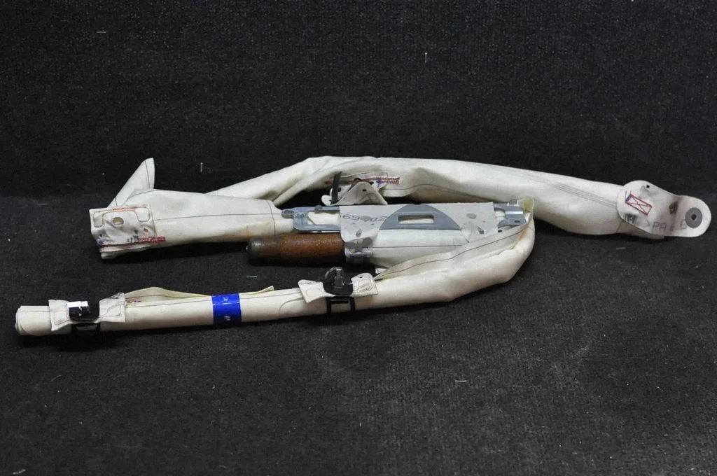 Roof airbag – Volkswagen Golf Plus (2005-2013)
