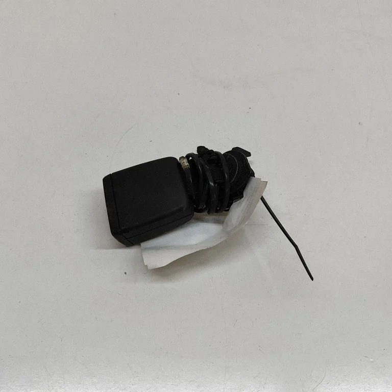 Aizmugurējās drošības jostas sprādze – Porsche Taycan 9J1 (2019-)