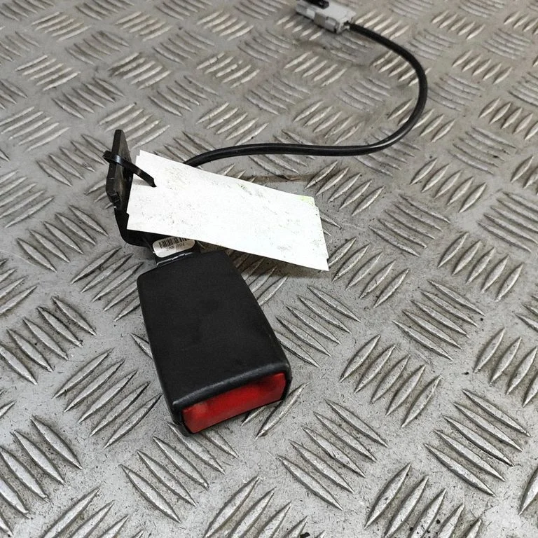 Rear seatbelt buckle 19299674 – Opel Ampera (2011-)