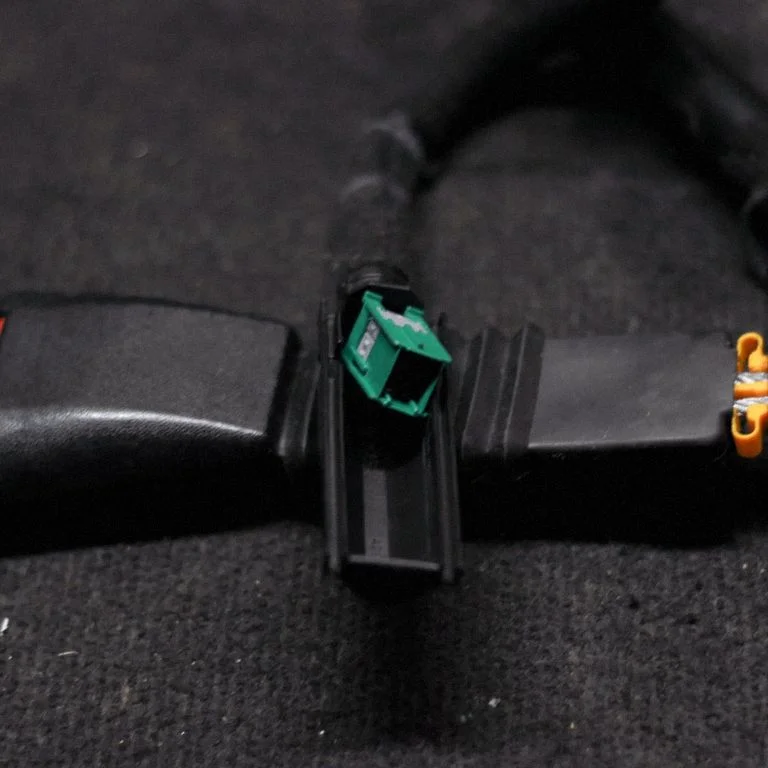 Front seatbelt buckle – Opel Meriva A (2003-2010)