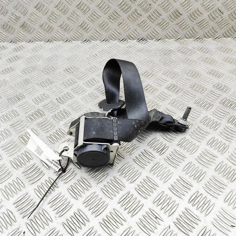 Rear seatbelt – Maserati Ghibli (2013-)