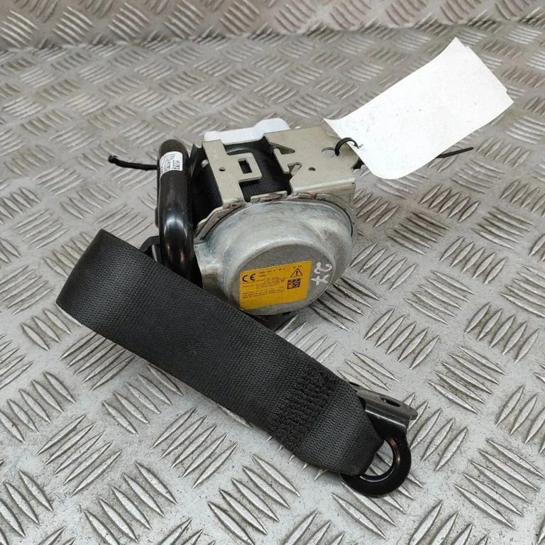 Aizmugurējā drošības josta A2978600700