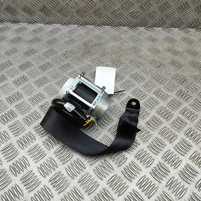 Tagumine turvavöö 888847874R – Renault Austral (2023-)
