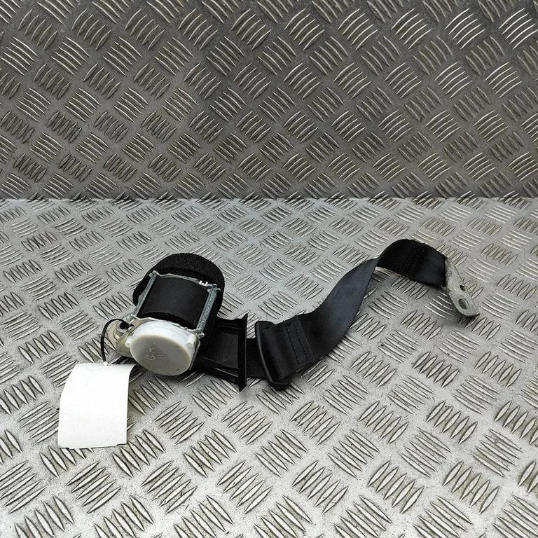 Pas bezpieczeństwa tylny 5N0857805