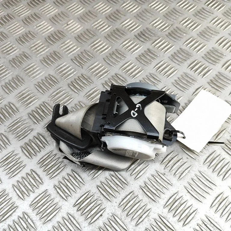 Rear seatbelt 4G8857805G