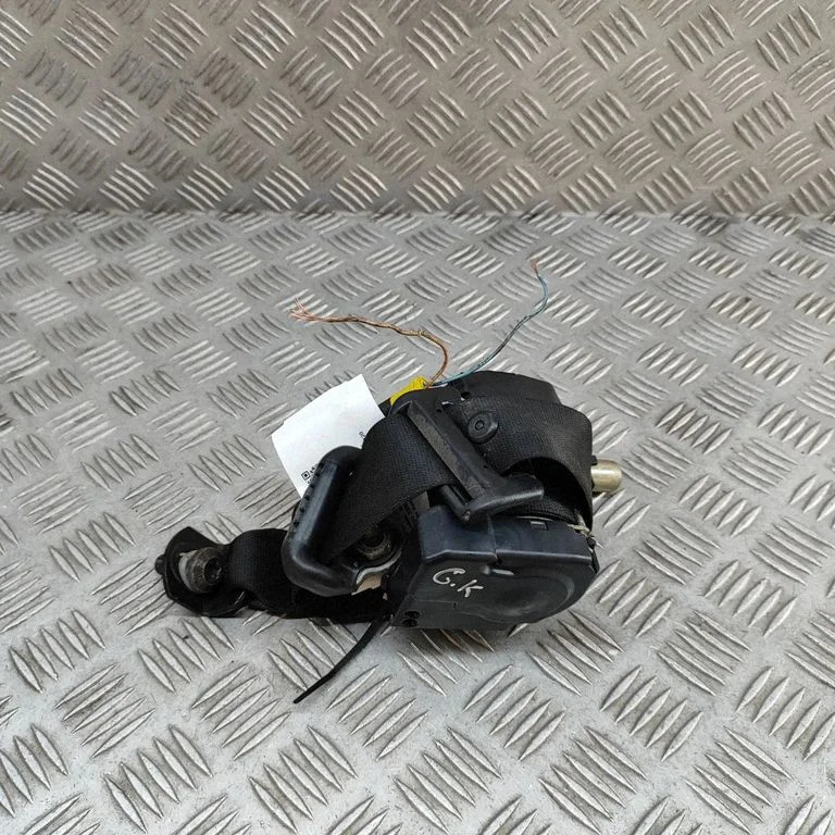 Aizmugurējā drošības josta A1638601985