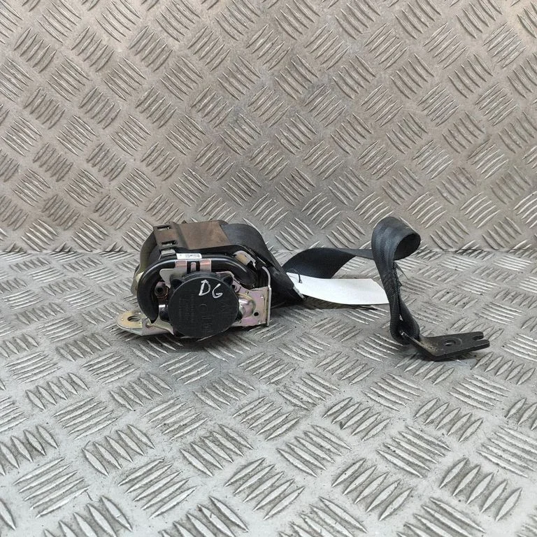 Rear seatbelt – Volvo S90, V90 (2016-)