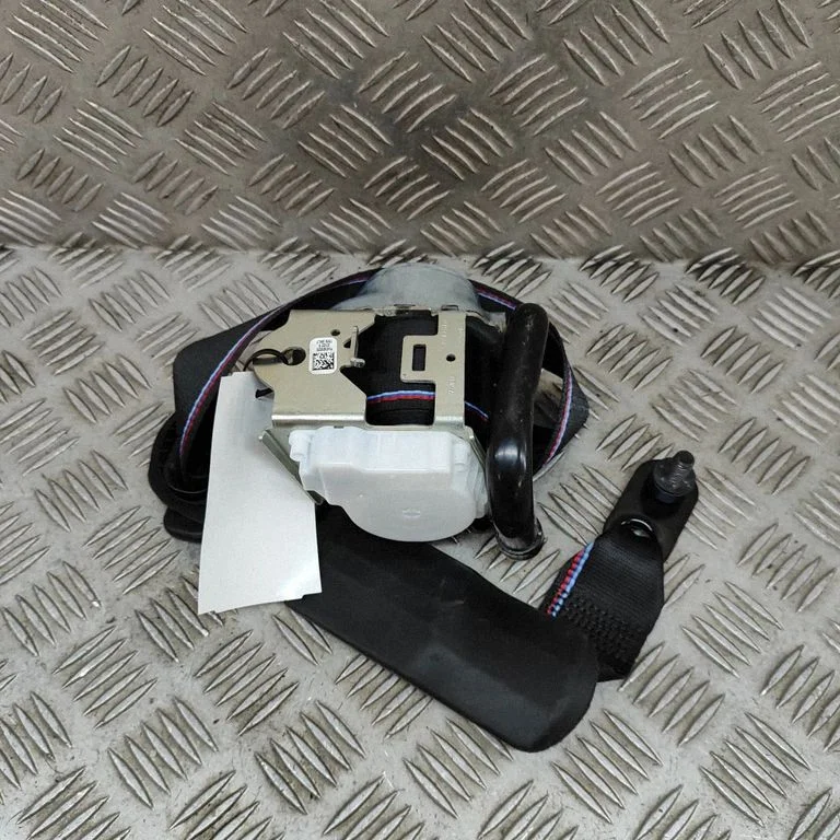 Tagumine turvavöö 8092042