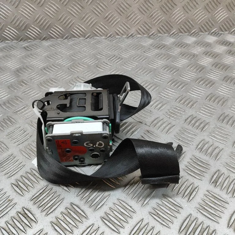 Rear seatbelt 4H0857805F
