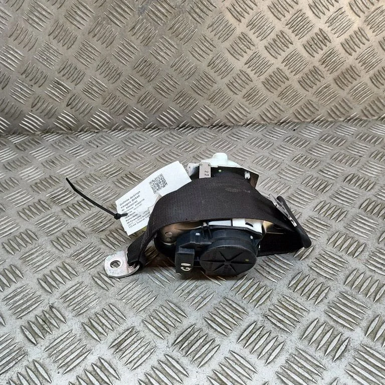 Tagumine turvavöö 7336030522C0 – Lexus GS 250 350 300H 450H (2013-)