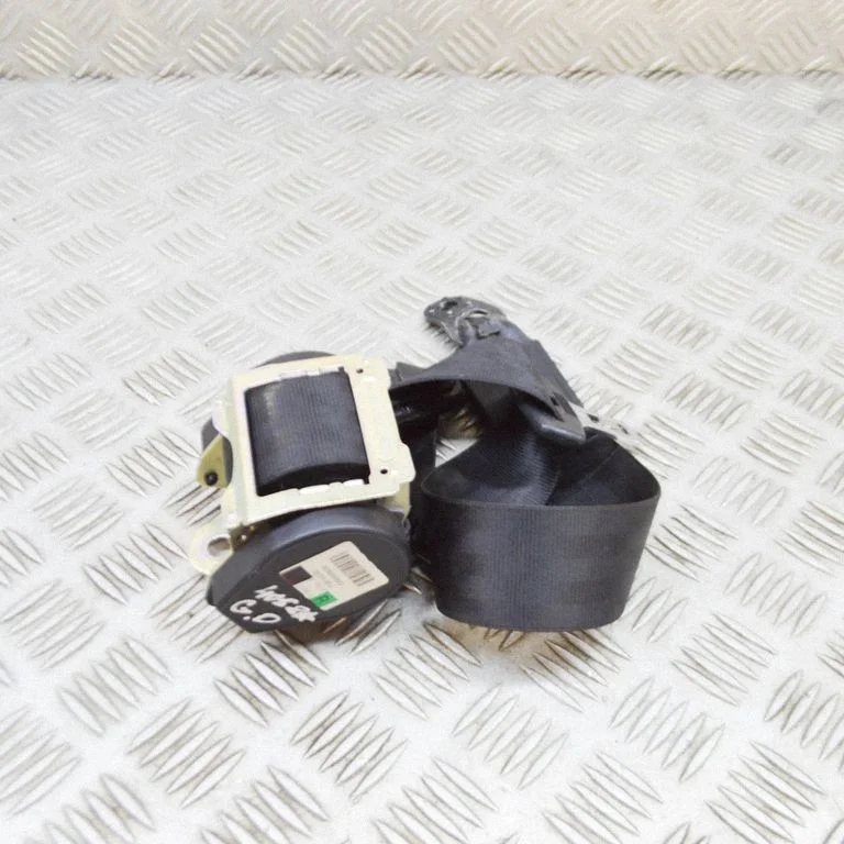 Rear seatbelt – Audi Q7 4L (2005-2015)