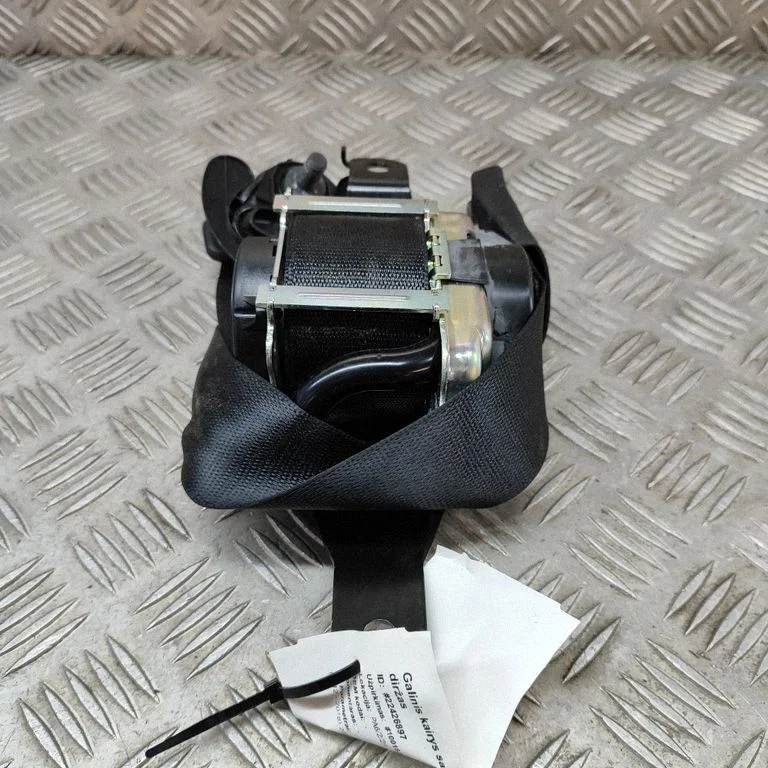 Rear seatbelt – BMW X5 F15 (2013-2017)