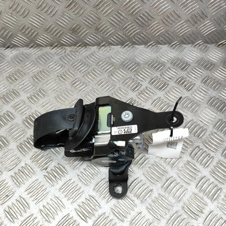 Rear seatbelt – BMW X5M F85 (2014-2018)