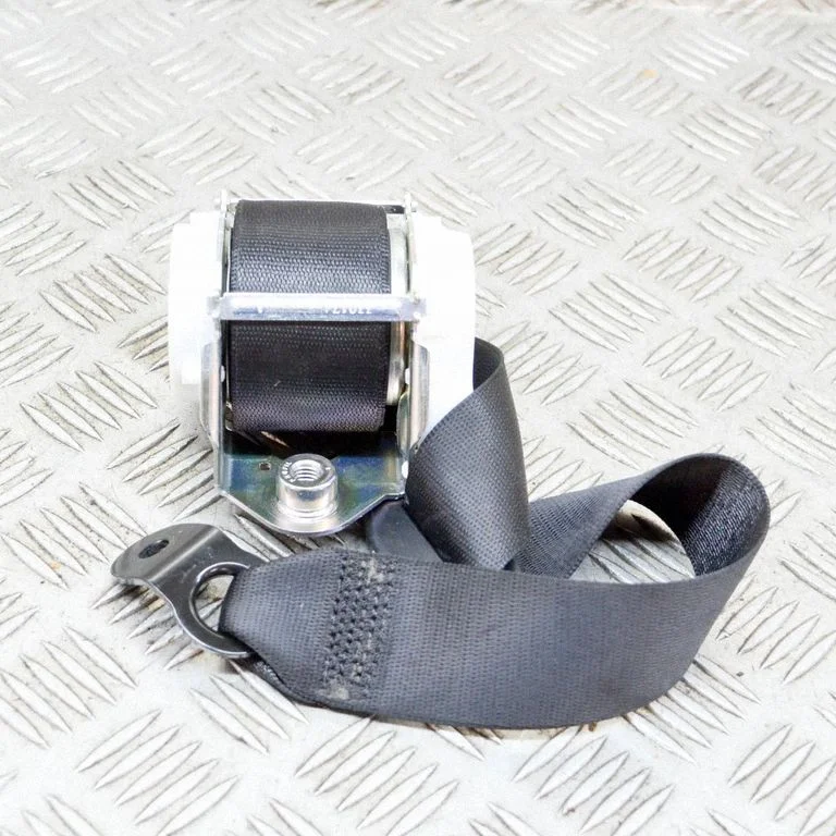 Tagumine turvavöö 34128956C – BMW i3 (2013-)