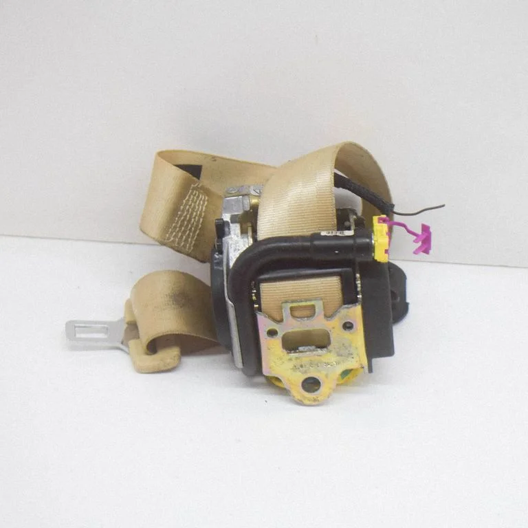 Aizmugurējā drošības josta 3D0857805J