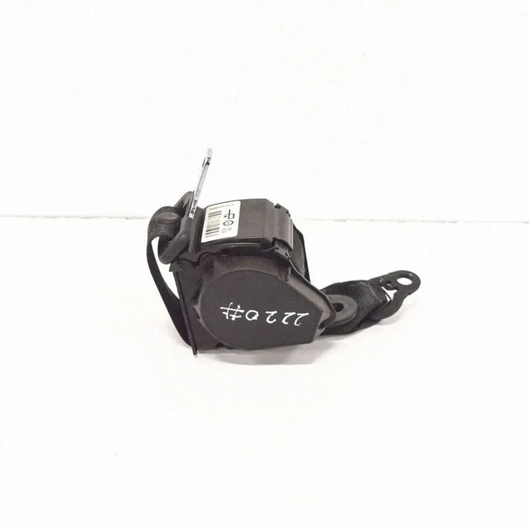 Rear seatbelt – BMW 3 Series F30 F35 F31 (2012-2018)