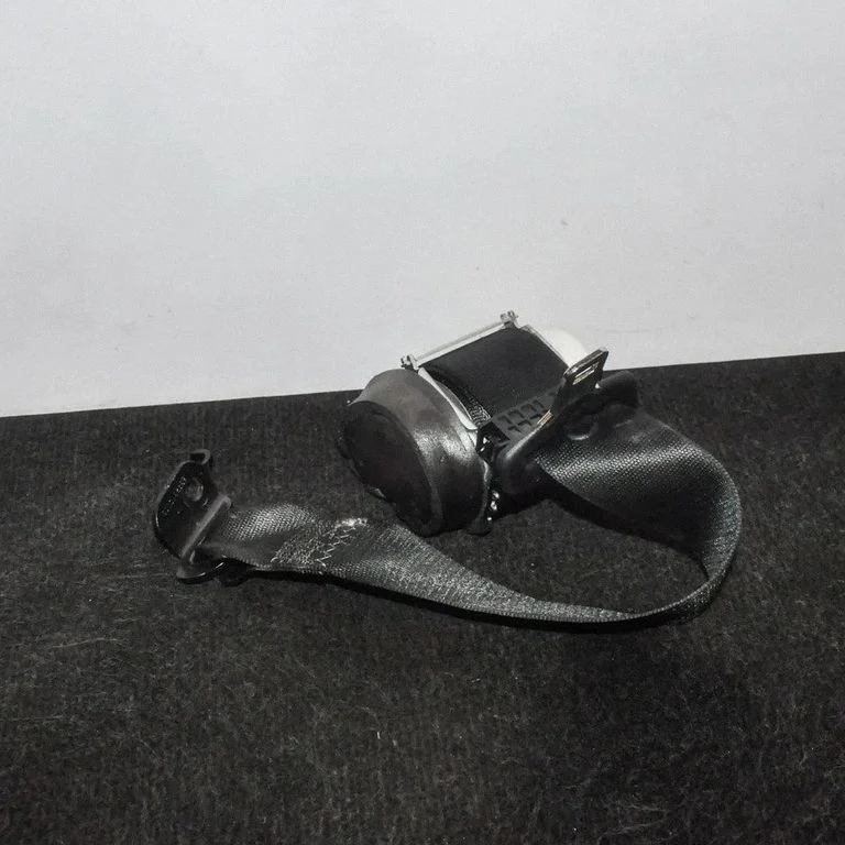 Tagumine turvavöö P34086421C33028136