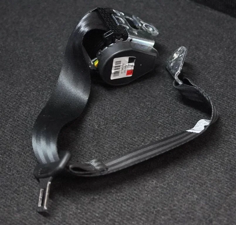 Aizmugurējā drošības josta – Volkswagen Golf Plus (2005-2013)