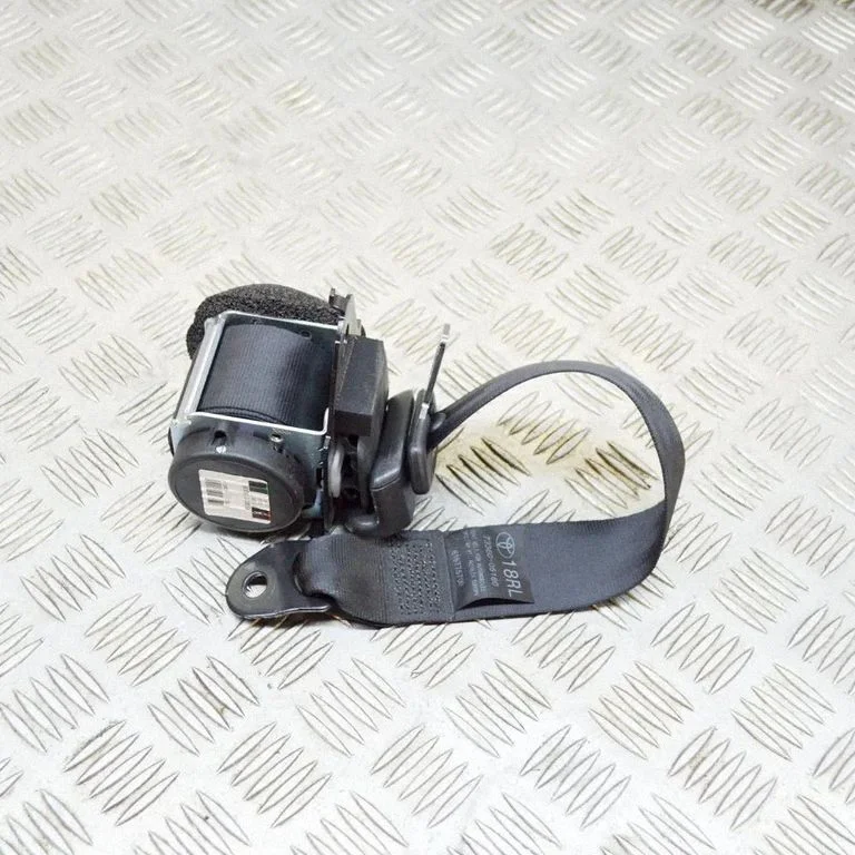 Aizmugurējā drošības josta 616775700