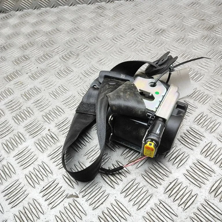Pas bezpieczeństwa przedni GX73611B09AC8PVJ