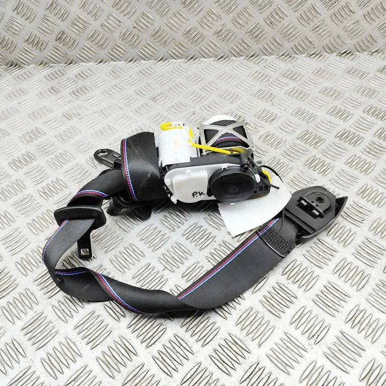 Front seatbelt – BMW X3 G01 (2018-2024)
