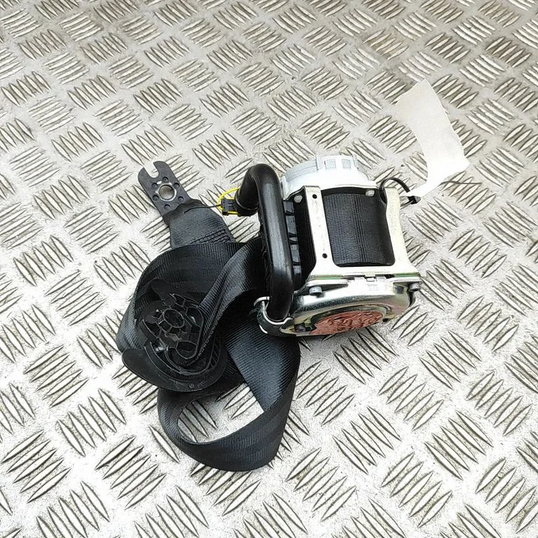 Priekšējā drošības josta 761857706E