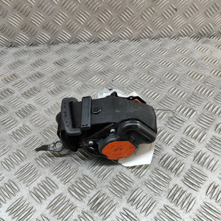 Priekšējā drošības josta 7258436
