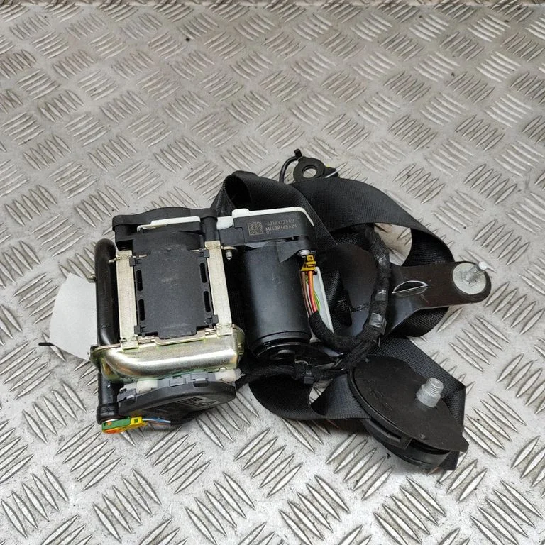 Priekšējā drošības josta A2188602485